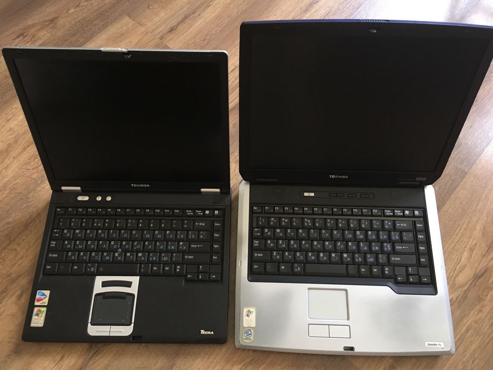 Ноутбук Toshiba на запчасти