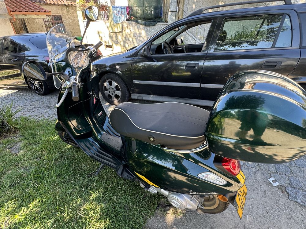 Vendo Vespa Sprint 50cm3 como nova