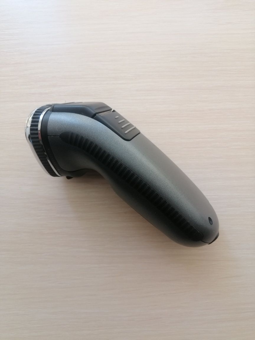 Бритва Philips Philishave 965