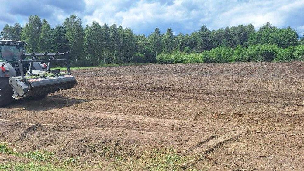 Sprzedam teren inwestycyjny przy trasie A4 , 2400m2, super lokalizacja