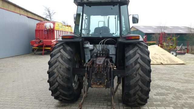 Traktor MASSEY FERGUSON 3085 DynaShift