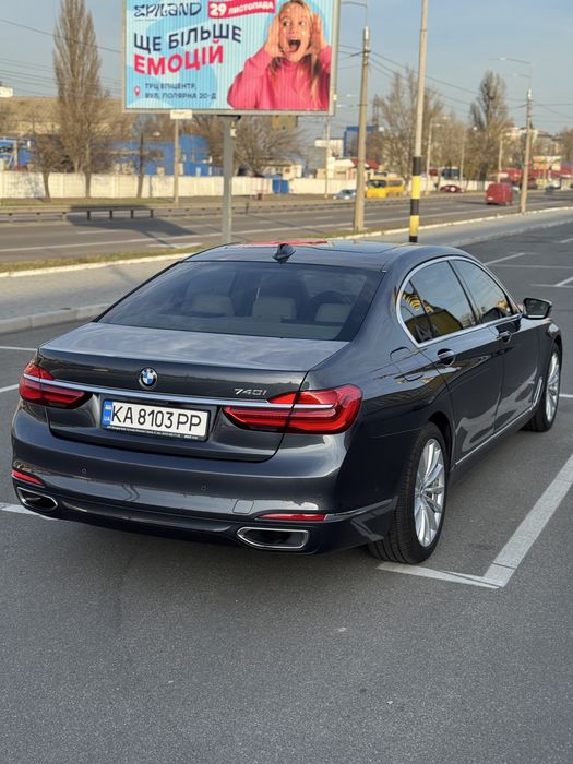 BMW 7 Series 740iL