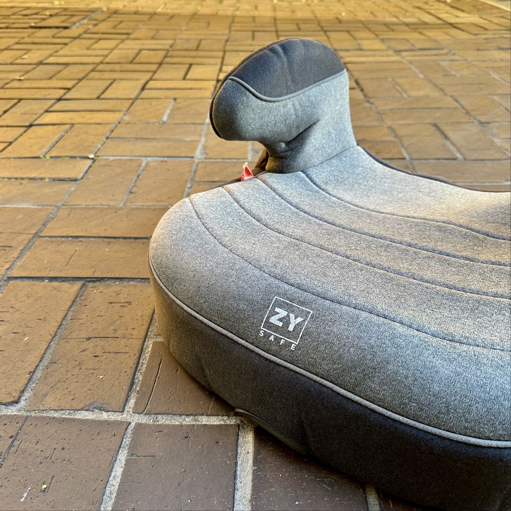 Assento elevatório auto Zippy Safe com Isofix