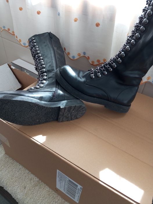 Vendo Botas em excelente estado