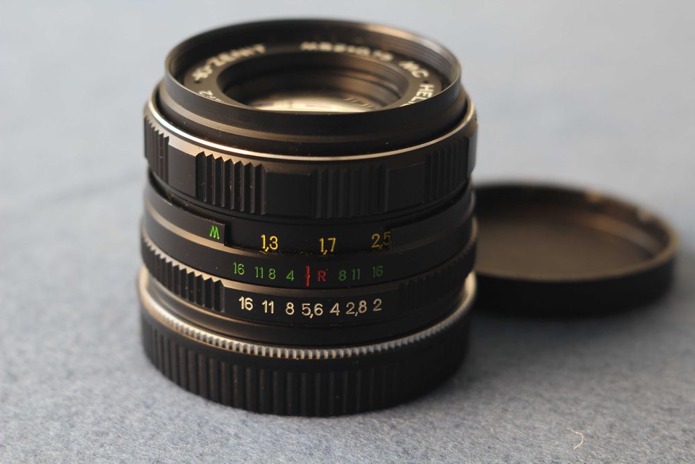 Об'єктив HELIOS-44M-6 MC, з адаптером M42-EOS під Canon EOS