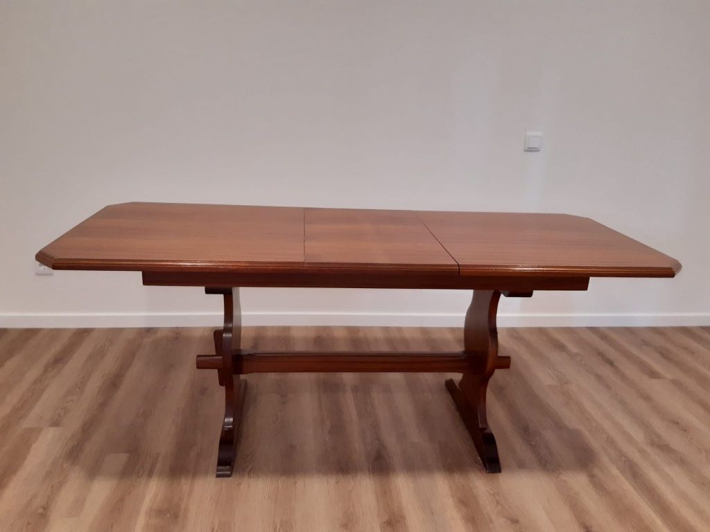 Mesa de refeições