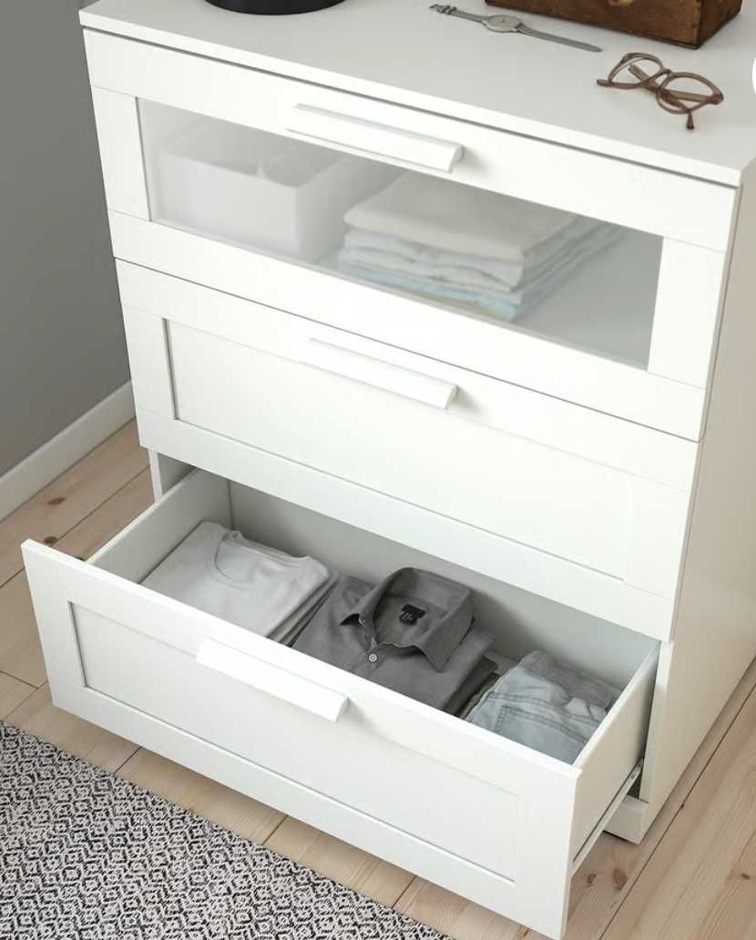 Comoda Ikea  como nova