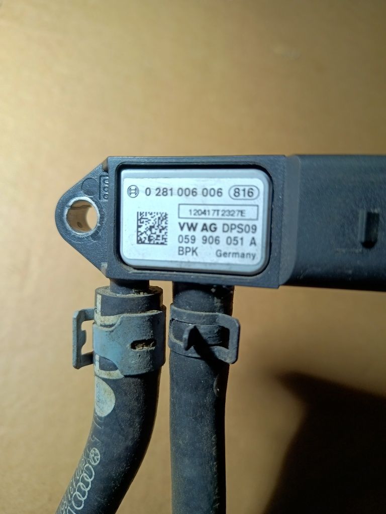Czujnik ciśnienia spalin DPF Audi A4 B8 2.0tdi oryginał komplet