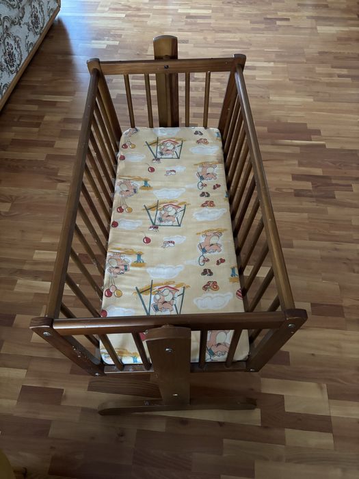 Kołyska niemowleca