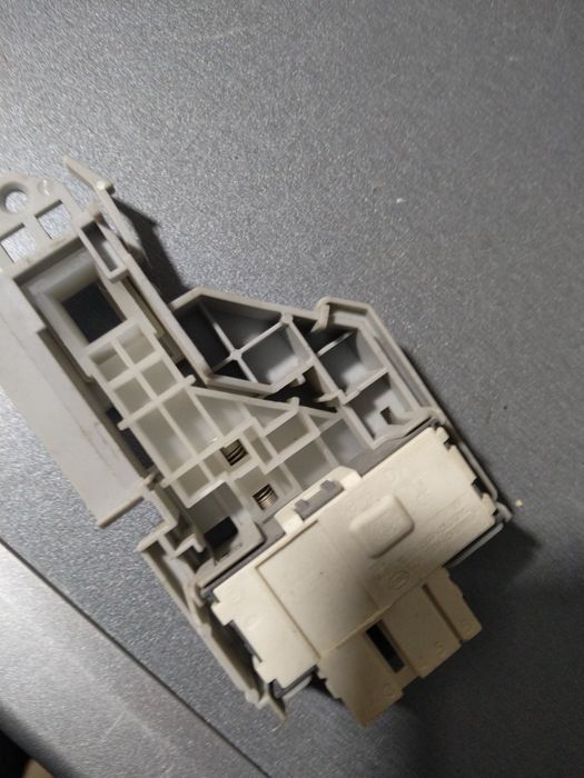 Запчастини для пральних машин