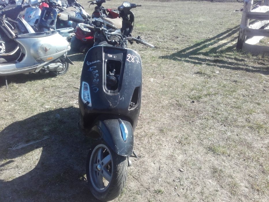 Piaggio vespa lx50 lx 50 silnik koło felga lampa amortyzator części