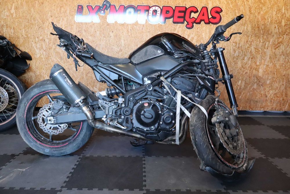 Kawasaki Z900 ano 2018  para peças.