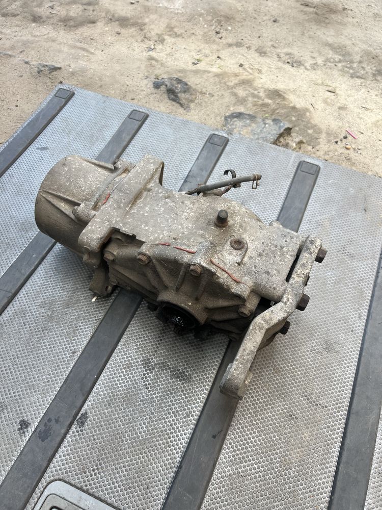 Редуктор заднего моста 4111052010 муфта Toyota RAV-4 2008-2012