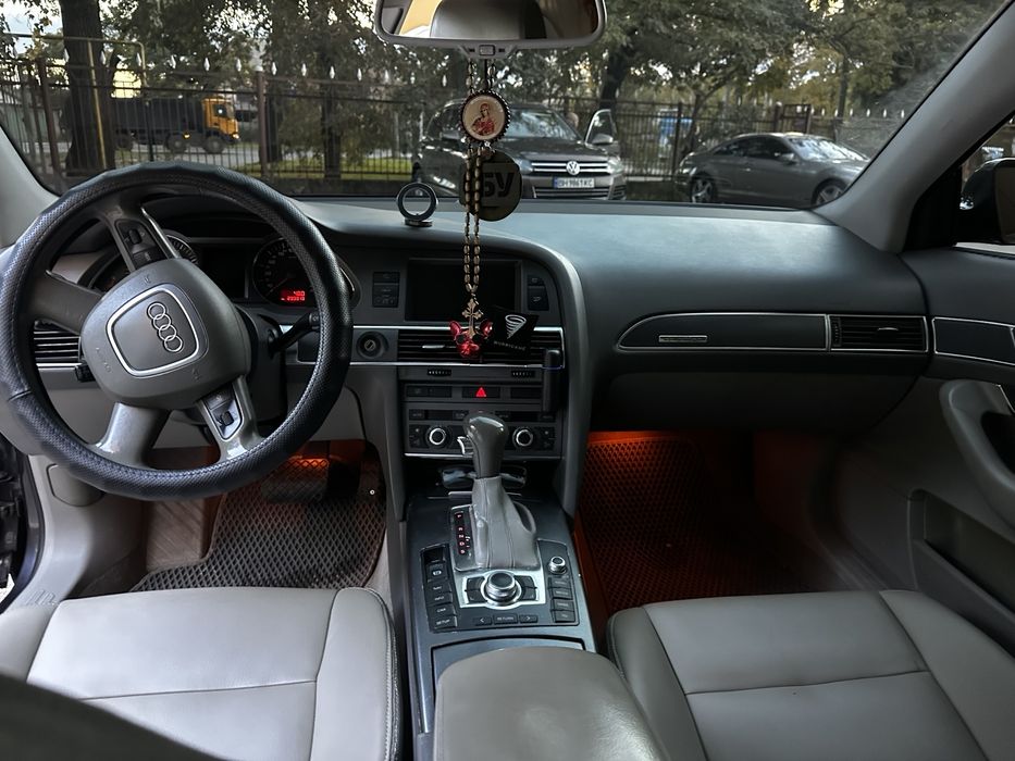 Продаю Audi A6 C6