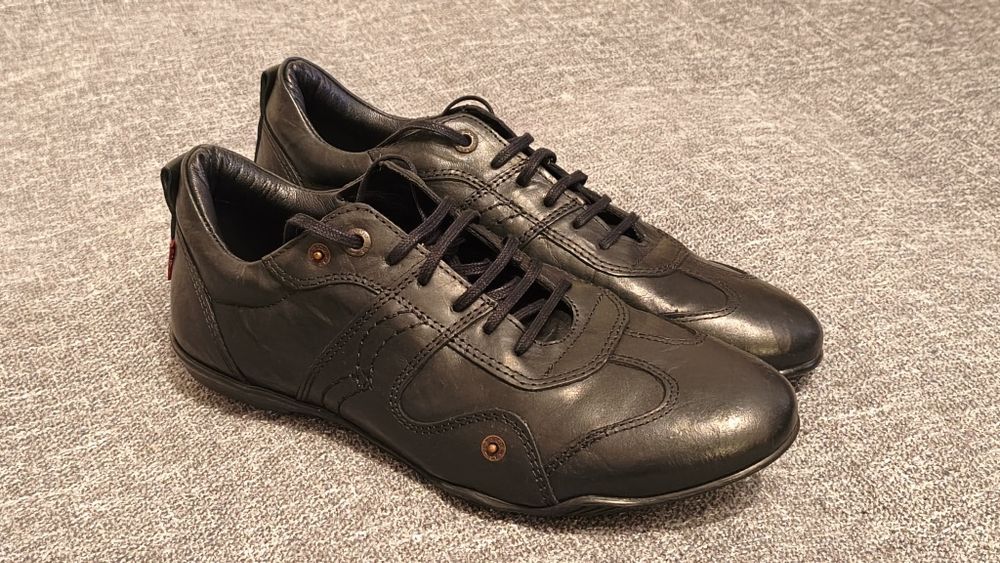 Sapatos Levi's | Pele | Tamanho 41 | Novos