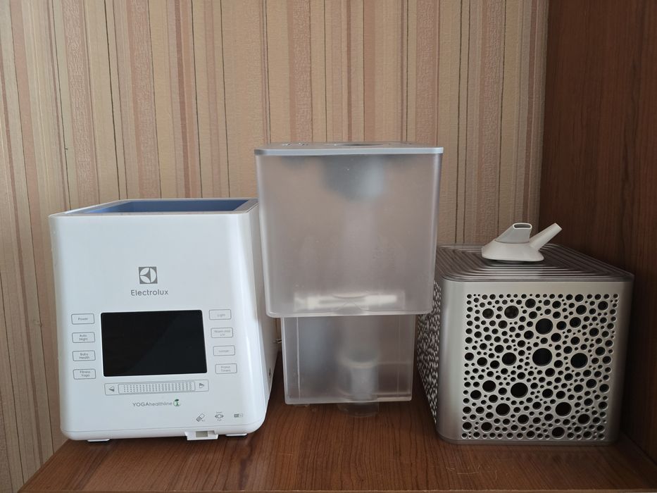 Зволожувач повітря ELECTROLUX yogahealthline EHU-3815D