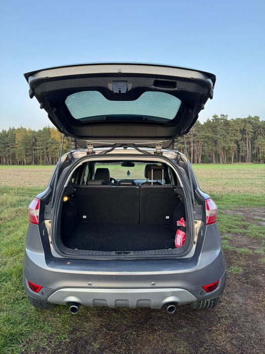 Ford Kuga 2.0 TDCi 140 KM wersja TITANIUM 4x4