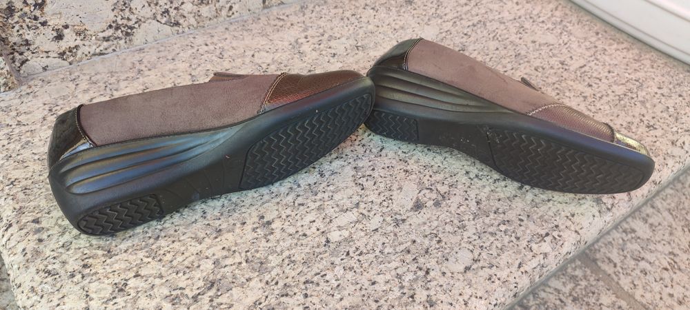Sapatos de senhora n*40
