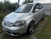Volkswagen Golf 5 plus avtomat 1.6 mpi