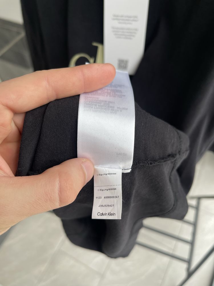 Футболка Calvin Klein оригінал XL