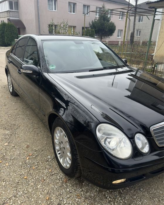 Свіжо-приганий Mercedes-benz e200 w211 1.8 kompressor 2004 рік