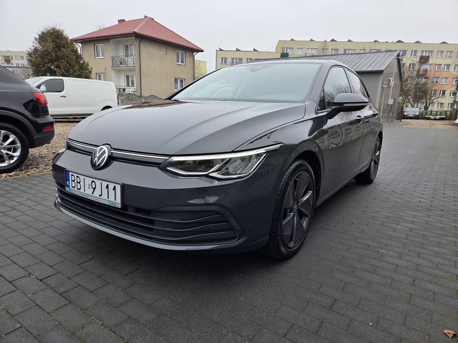 VW Golf VIII 1,5 eTSI Automat Faktura VAT23%