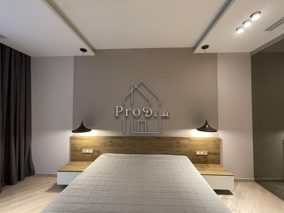 Продаж Квартира 91 м2 ЖК River Stone Рівер Молл Парко-місце Комора