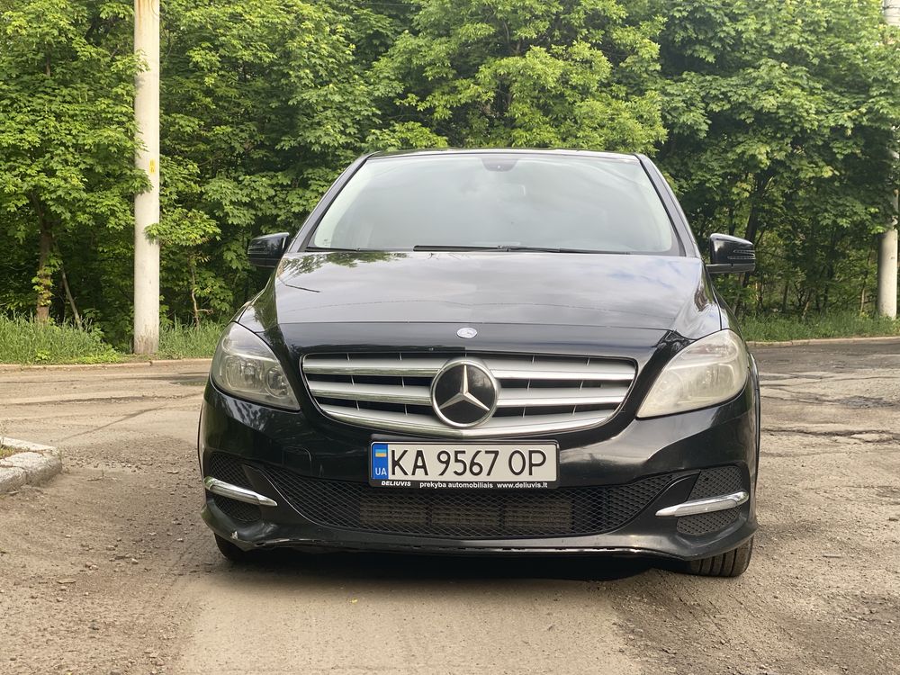 Mercedes B-class w246