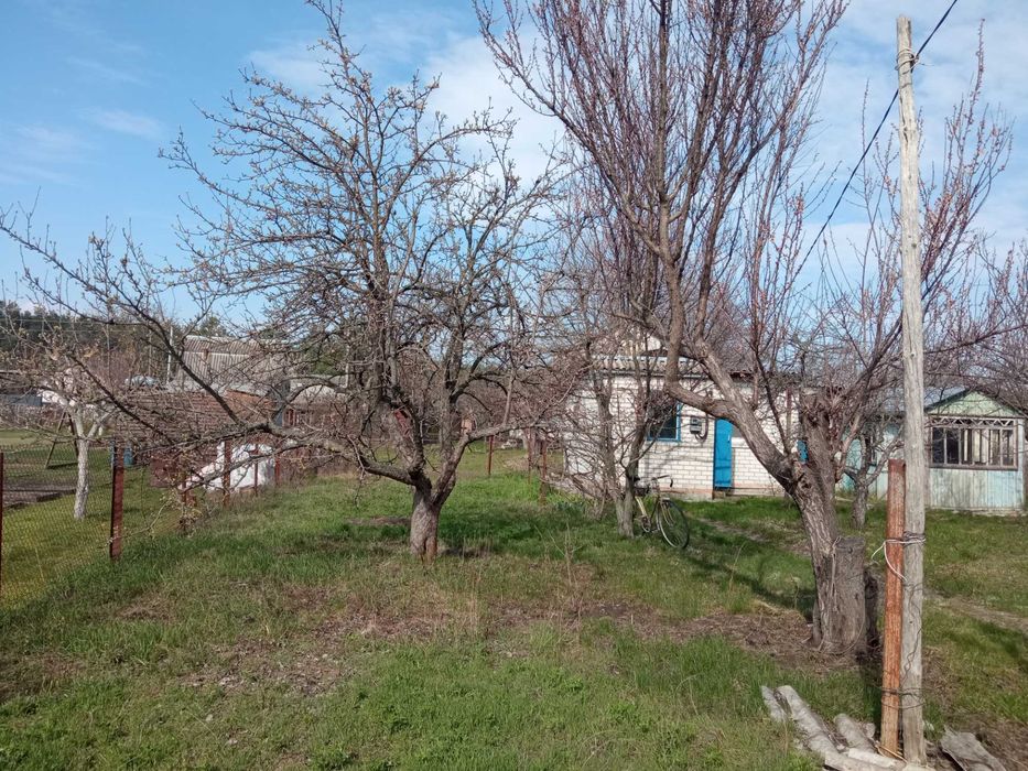 Продам дачний будинок в СТ Фотон