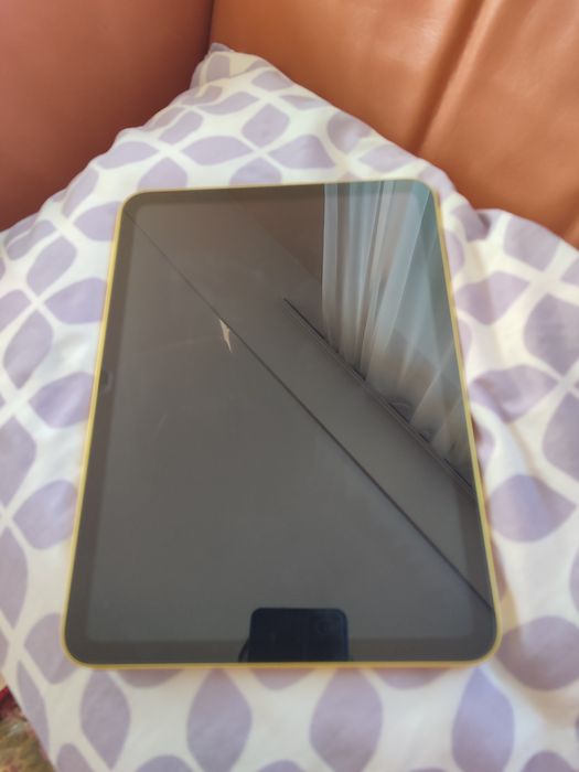 Apple Ipad 10 wifi 64
