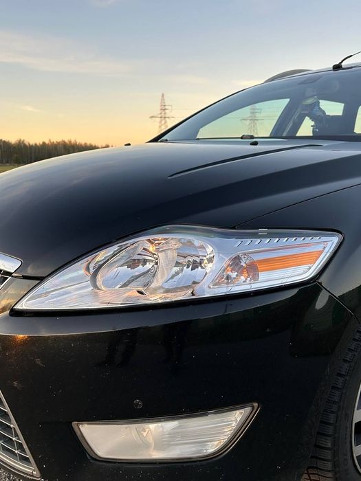 Ford Mondeo 2.0 TDCi 140 k.m. 2008 rok