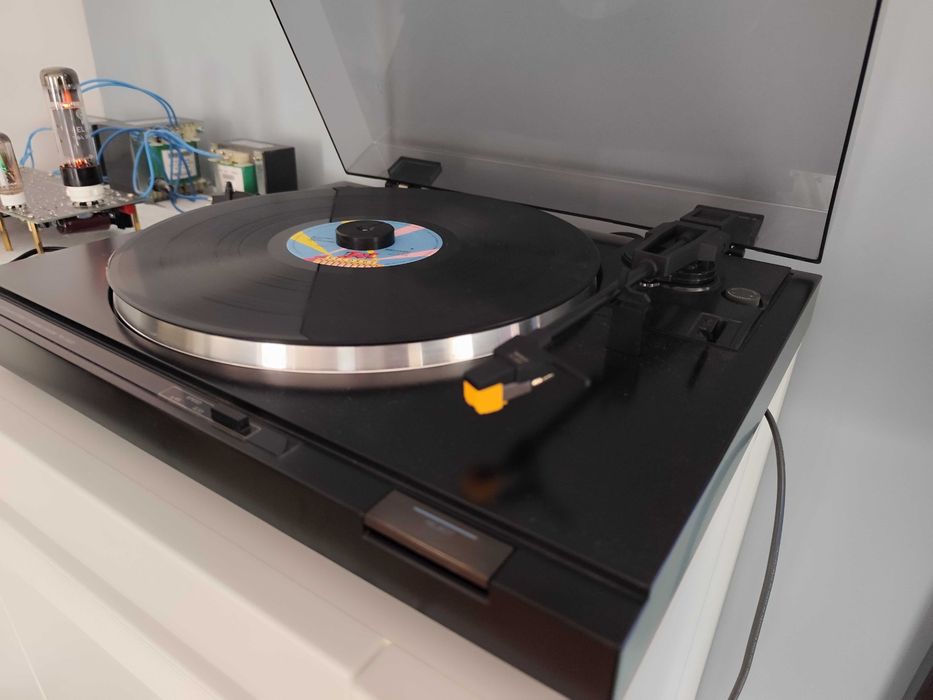 Gramofon Sony PS-LX231