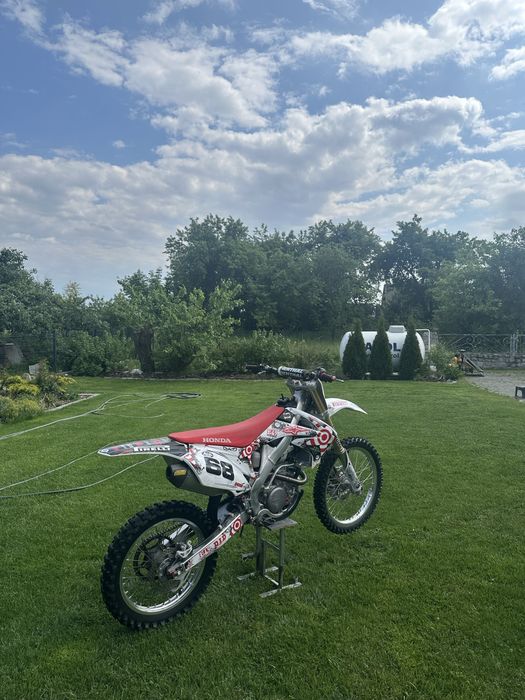 Honda CRF250R 2011 rok