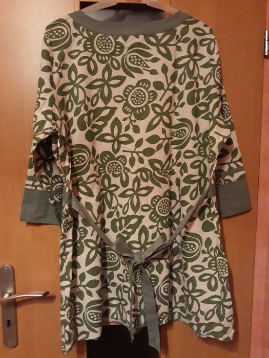 Tunika w zielone kwiaty, rozmiar 48, bluzka  z rękawem 3/4