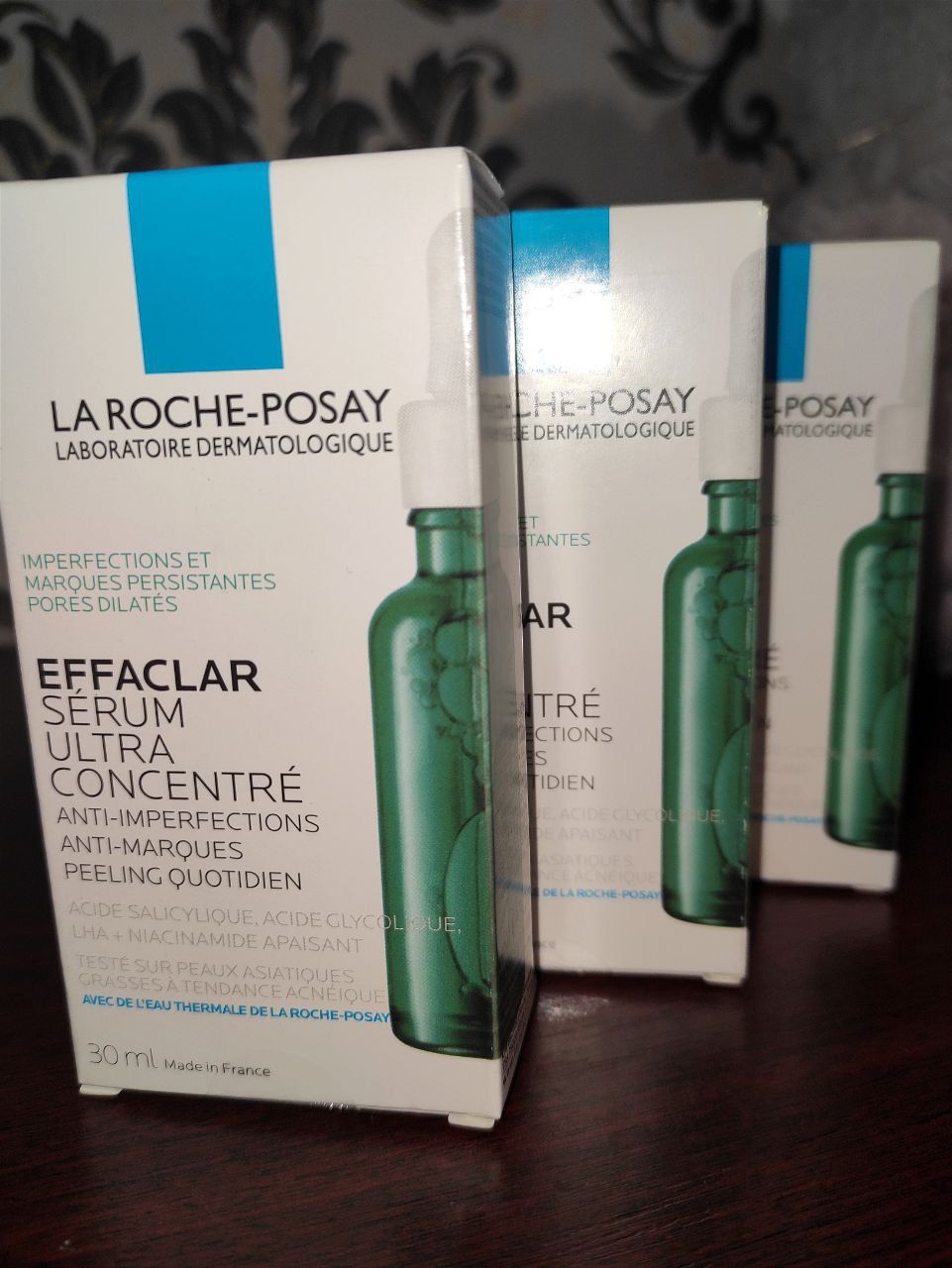 Сироватка для обличчя Effaclar serum сироватка для лица La Roshe-Posay