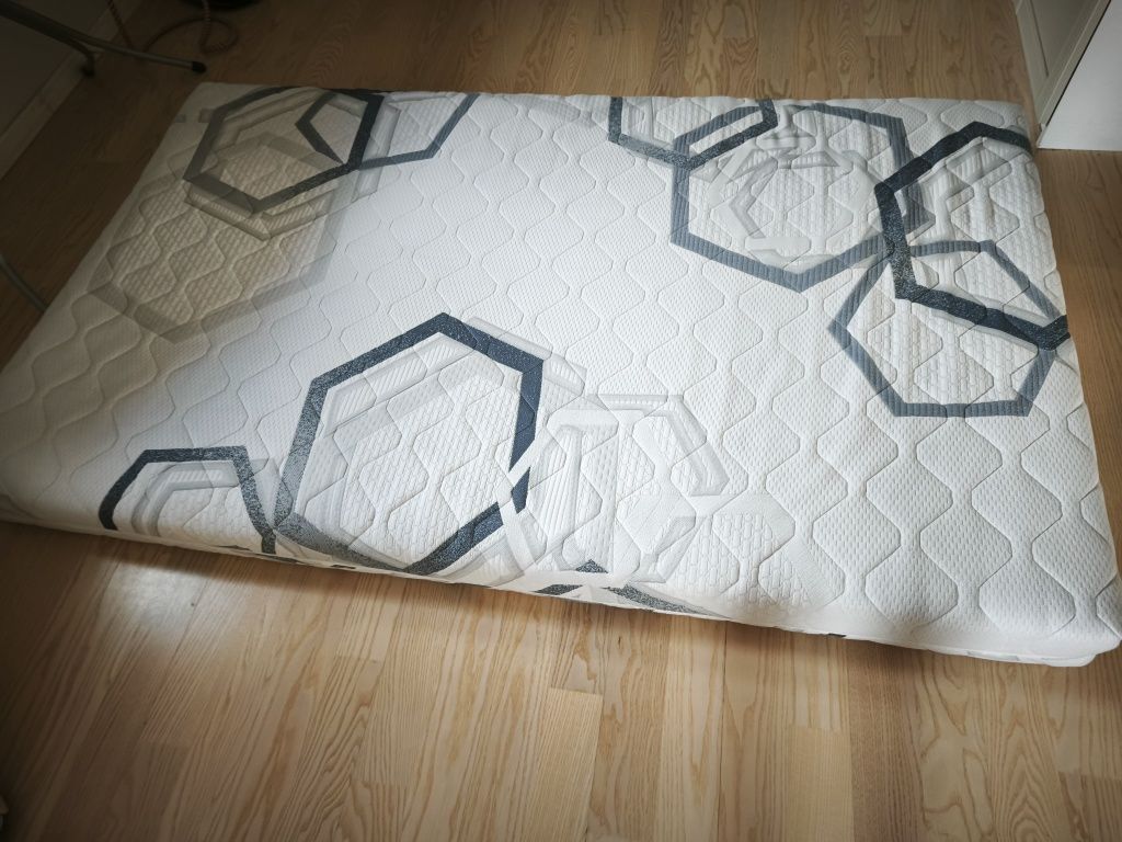 Materac Hilding Breakdance - 120x200