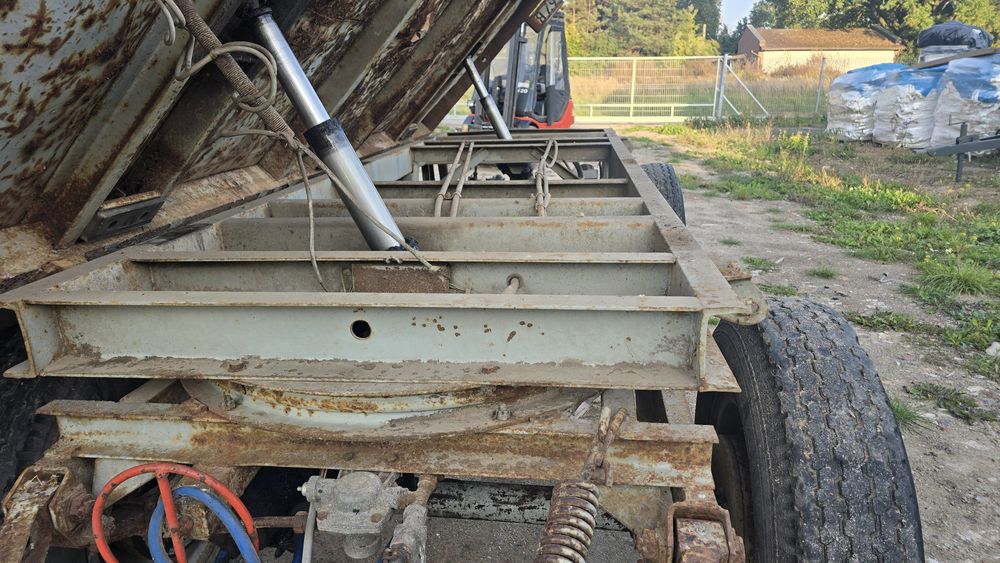 Przyczepa wywrotka D 732 zarejestrowana f.vat transport d55,   6,8 ton