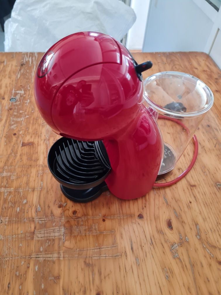 Máquina de café dolce gusto