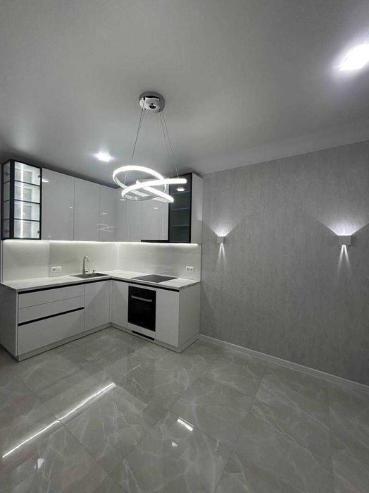 Смарт - квартира в новом ЖК Модерн на 5 станции Большого Фонтана.