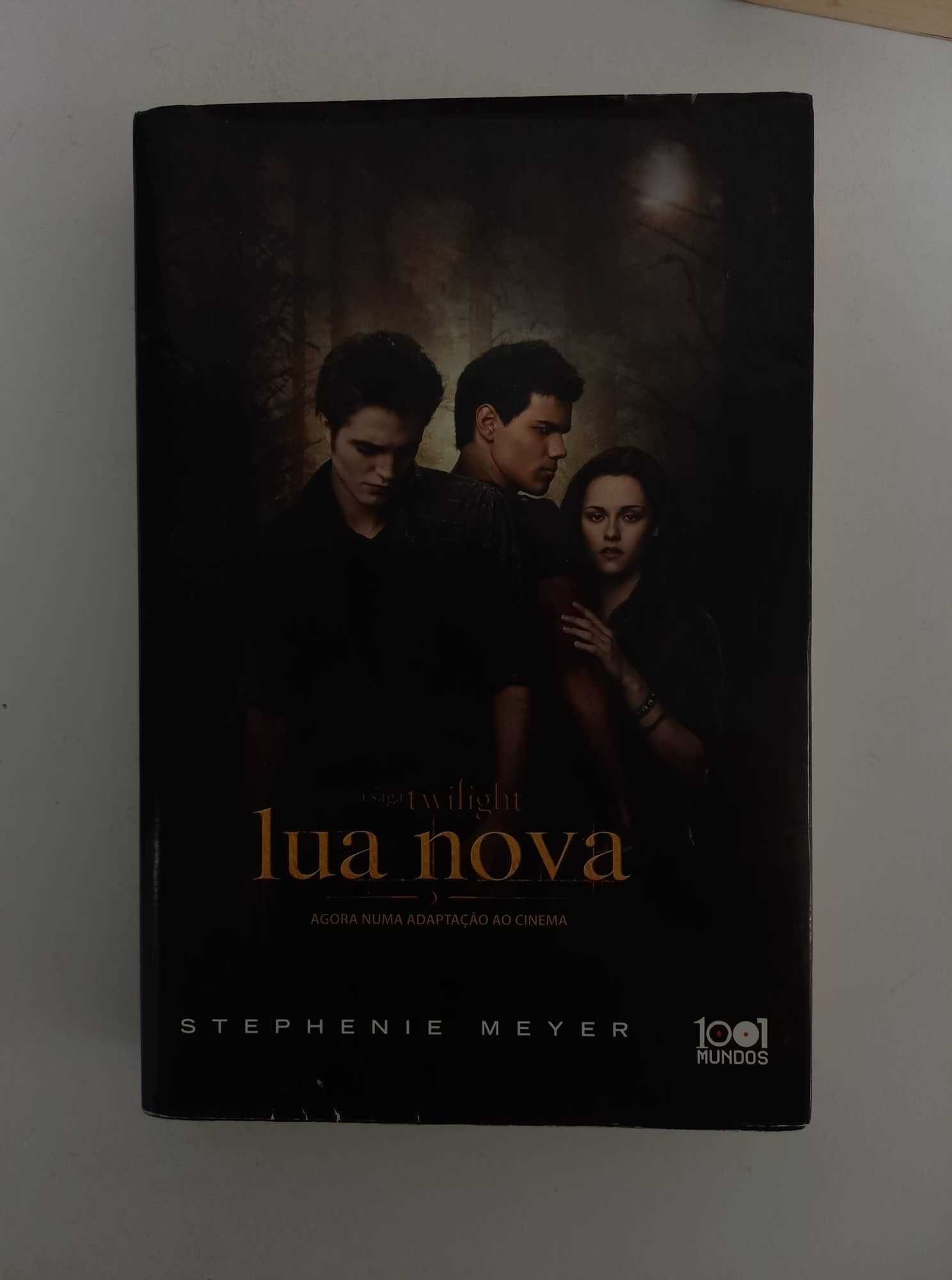 Saga twilight  Kit de três livros - Lua Nova, Eclipse e Amanhecer