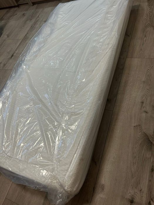 materac na łóżko