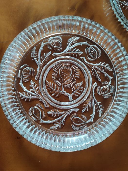 Piękny duży kryształowy talerz PRL , hartowane szkło