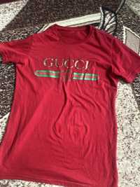 Продам футболку GUCCI