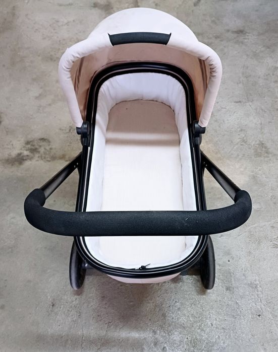 Conjunto carrinho bebé Asalvo três em um cinza