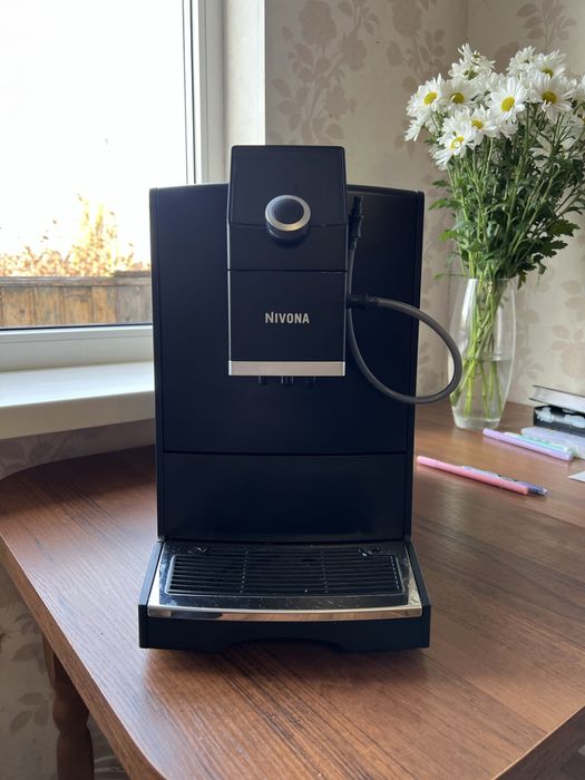 Кофемашина Nivona 790 / 792 цикла (почти новая)