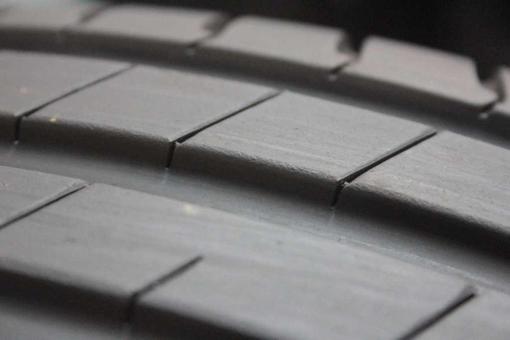 235/55/19 Pirelli Scorpion Elect 235/55 R19 101T AO 2023r