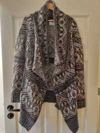 Sweter, ciepły kardigan w ciekawy wzór