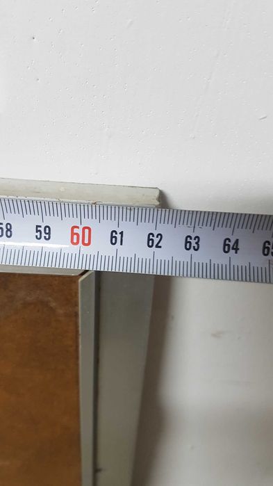 Quadro com moldura em aluminio