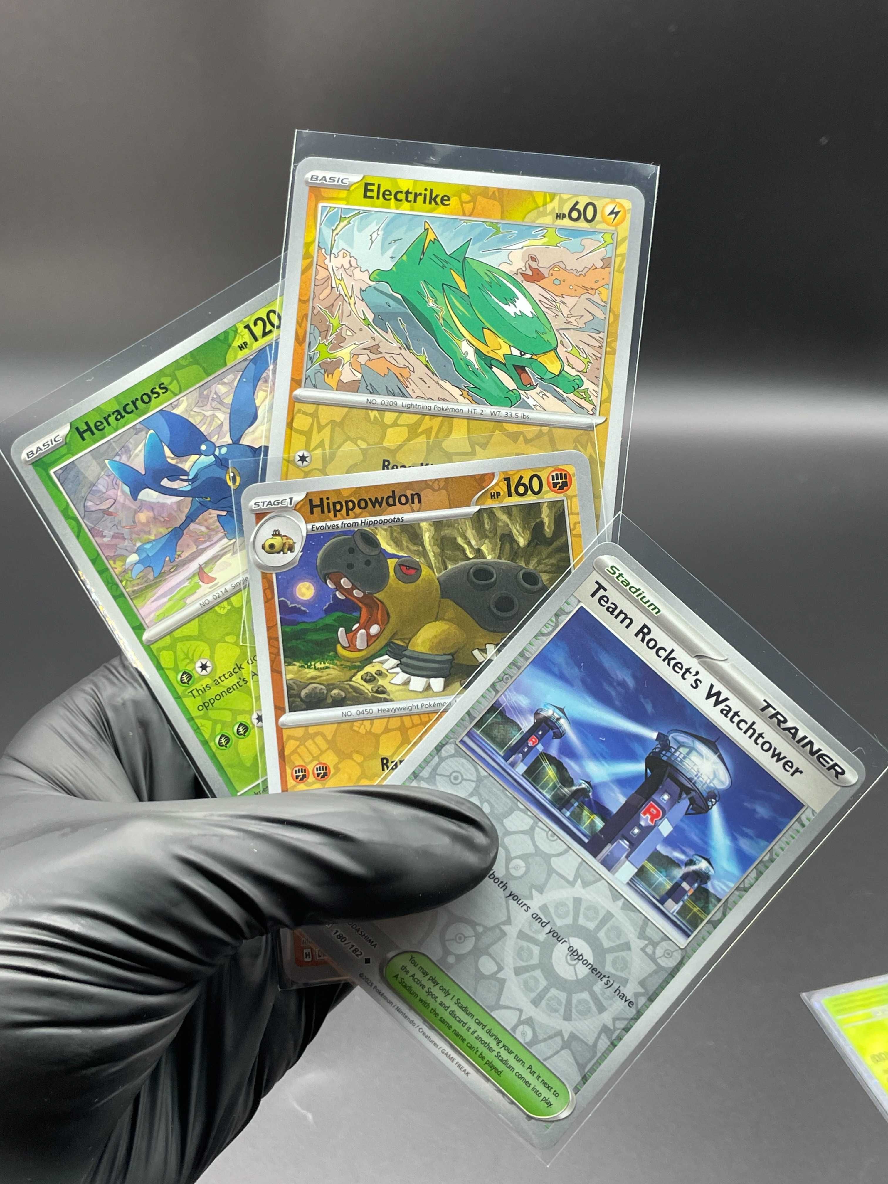 10x Holos/Reverse Holos + 32x Commons Deck