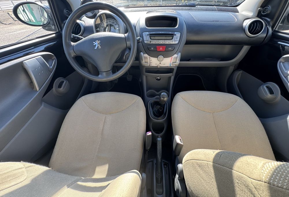 Peugeot 107 1.0 gasolina de 68 cv
